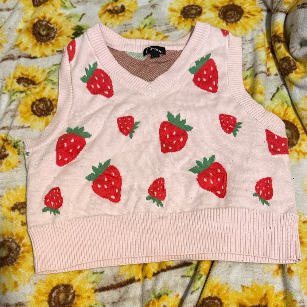 art class Pink Strawberry Knit V-Neck Sweater Vest